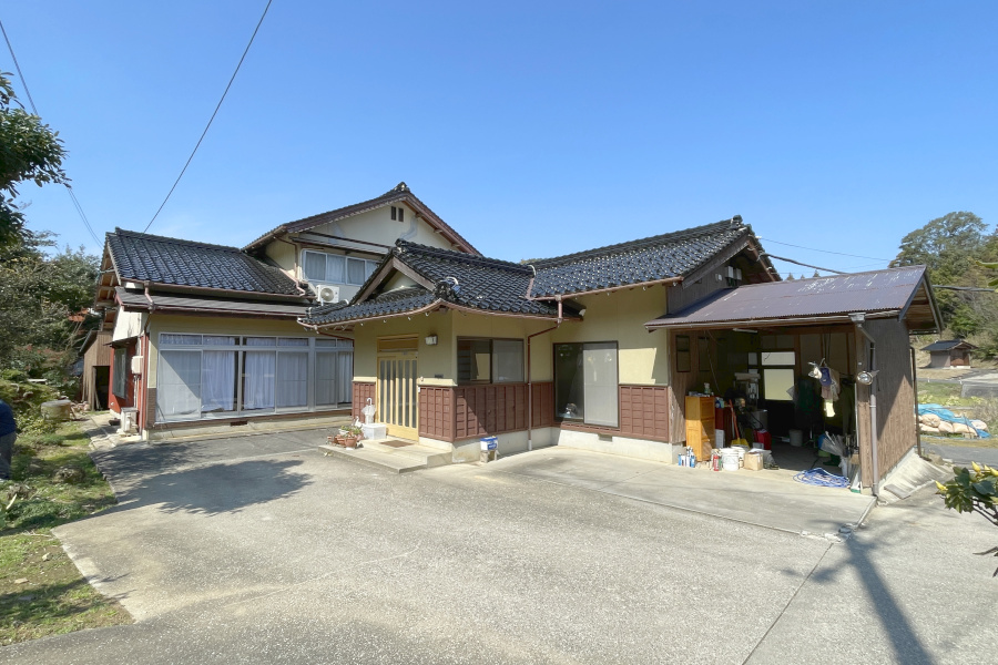 「農地付きでスローライフ満喫！松江市東出雲町のオール電化住宅物件」のメイン画像