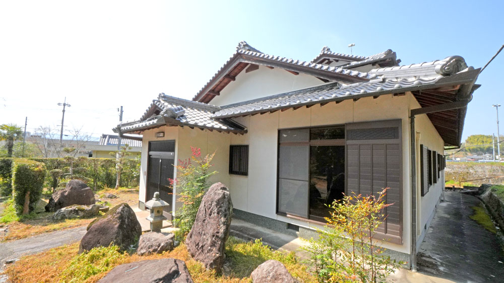 「住まい＋創作＋自然を楽しむ贅沢な一軒！紀の川市貴志川町尼寺の住宅物件」のメイン画像