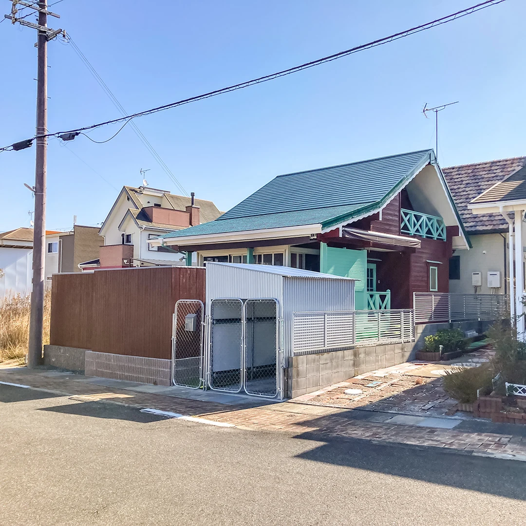 「温泉露天風呂とドッグラン付き！白浜町堅田のログハウス物件」のメイン画像