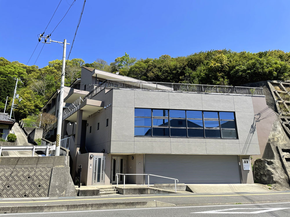 「海南の街を一望！海南市日方のRC造5階建て物件」のメイン画像