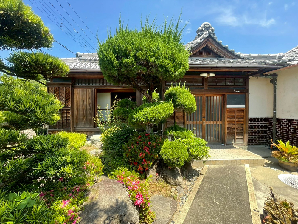 「便利な立地でゆとりある暮らし！和歌山市弘西の平屋住宅物件」のメイン画像