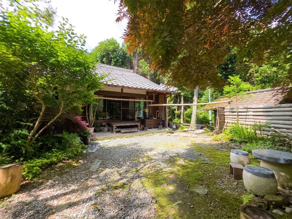 「自然を満喫！民泊も可能な有田川町楠本の物件」のメイン画像