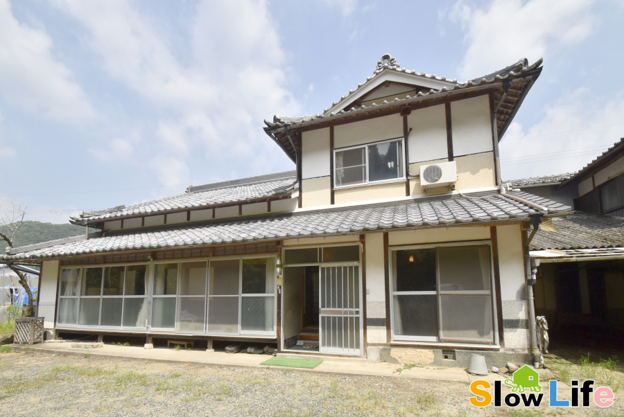「地続きの畑付き！上郡町の9DK日本家屋物件」のメイン画像