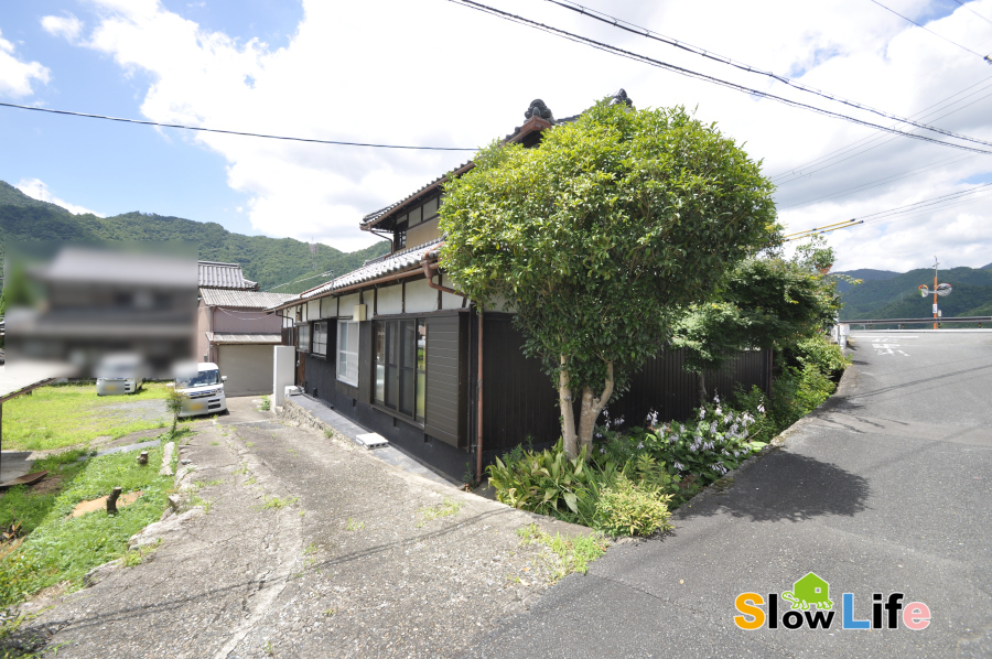 「丹波市氷上町 8DK日本家屋物件！自然に囲まれた丹波市でスローライフを愉しみませんか♪」のメイン画像