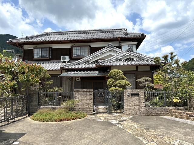 「丹波市 山南町玉巻 (谷川駅) 2階建 8LDK」のメイン画像