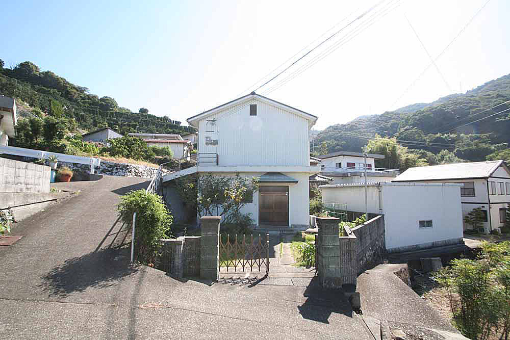 「釣り好き必見！海まで1.4kmの拠点に最適な海南市下津町鰈川の物件」のメイン画像