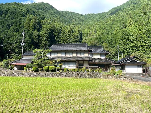 「ホタル舞う清流近くの田畑付き！丹波市青垣町稲土の2階建物件」のメイン画像