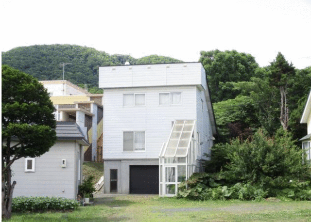 「小樽市 銭函２丁目 (銭函駅) 3階建 3DK」のメイン画像
