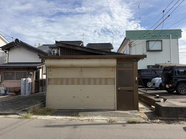 「鳥取市 南安長１丁目 (鳥取駅) 2階建 5DK」のメイン画像