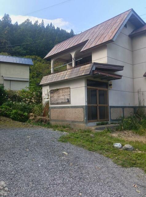 「南津軽郡大鰐町 大字居土字高野新田 (宿川原駅) 2階建 4DK」のメイン画像