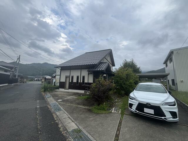 「鳥取市 用瀬町鷹狩 (鷹狩駅) 2階建 3LDK」のメイン画像