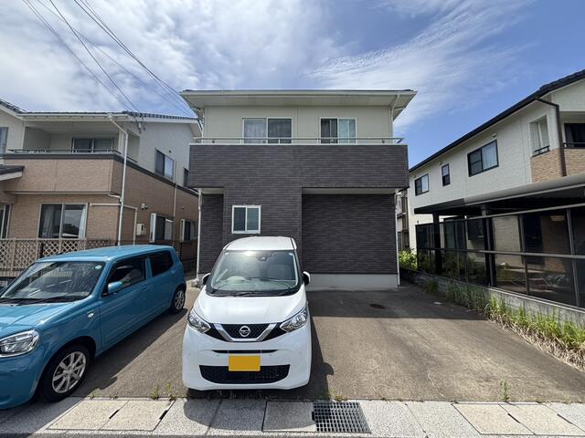 「鳥取市 湖山町南３丁目 (湖山駅) 2階建 5LDK」のメイン画像