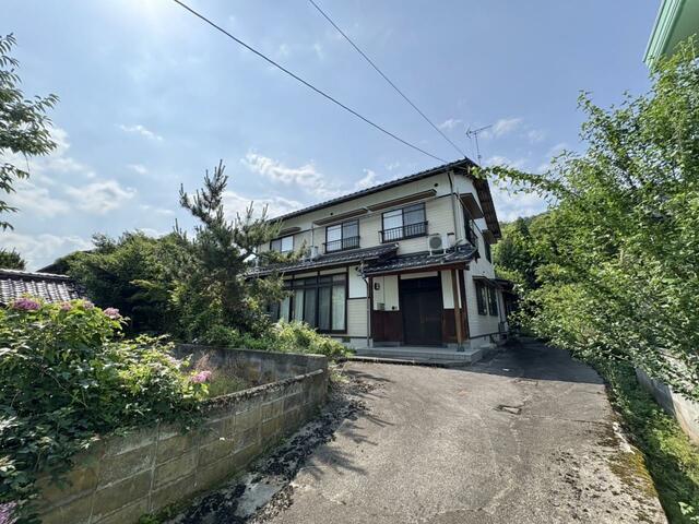 「鳥取市 河原町天神原 (河原駅) 2階建 5LDK」のメイン画像
