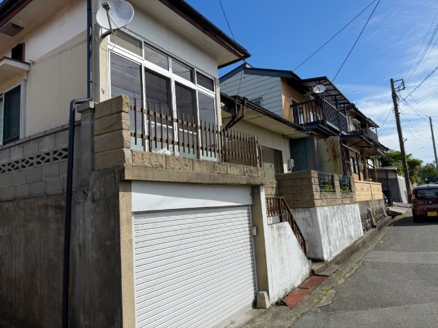 閑静な住宅街！今とダイニングキッチン床暖房リフォーム！の画像2