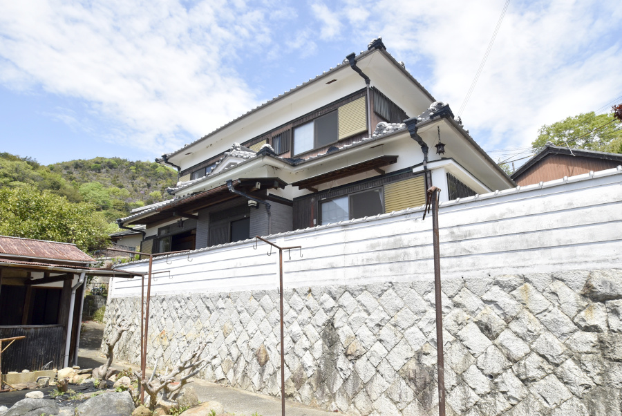 漁港に近い絶景オーシャンビュー！たつの市御津町の日本家屋物件の画像2