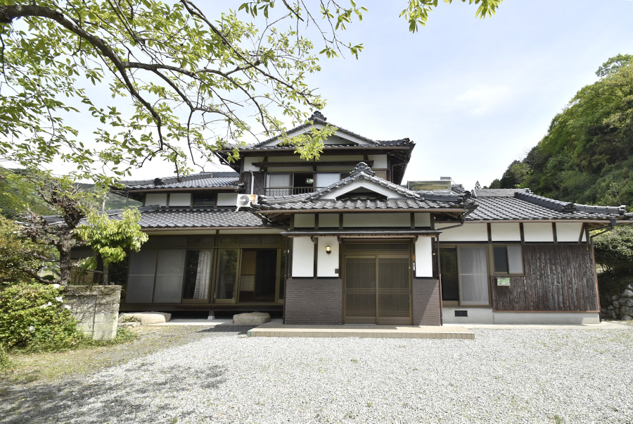 農地付き！たつの市新宮町の日本家屋物件の画像2