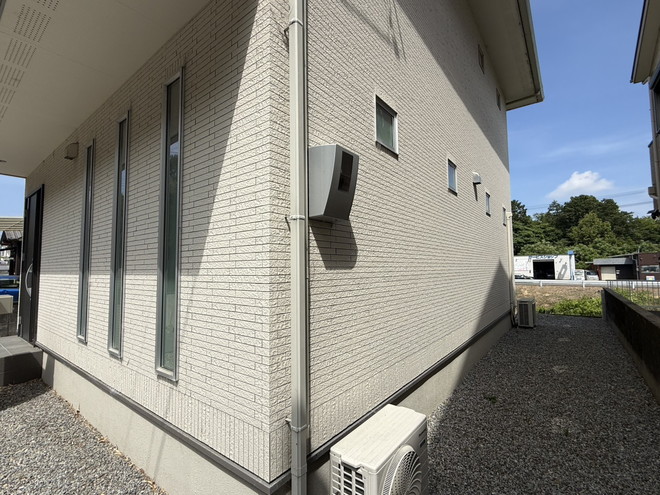 高天井で開放感抜群！伊勢市上地町の戸建物件の画像2