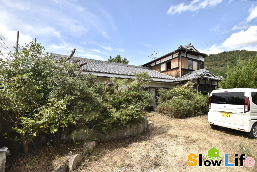 生活施設に囲まれた便利な立地！市川町の日本家屋物件の画像2