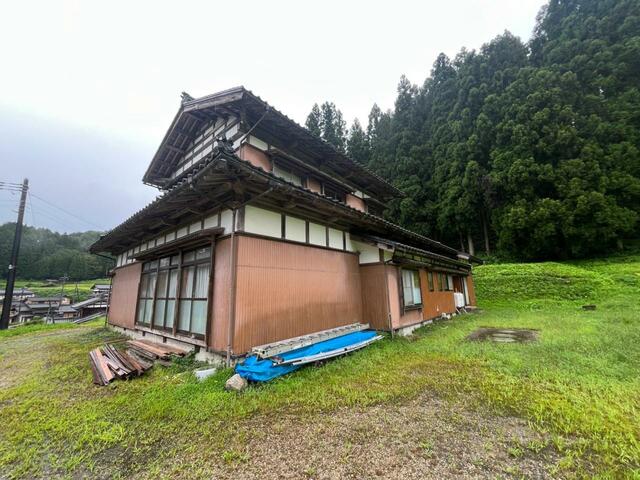 村上市 薦川 (村上駅) 2階建 5DKの画像2