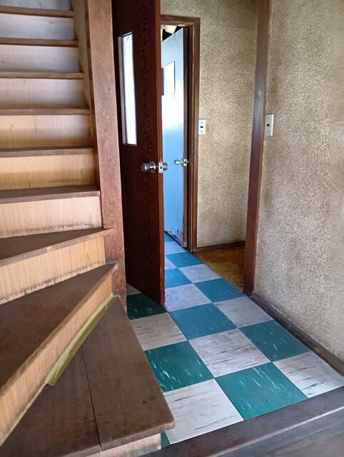 八戸市 大字白銀町字雷 (白銀駅) 2階建 2DKの画像2