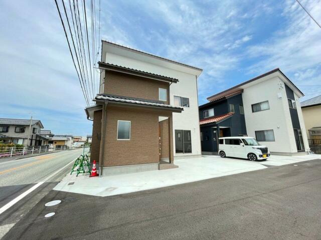 鳥取市 湖山町南３丁目 (湖山駅) 2階建 3LDKの画像2