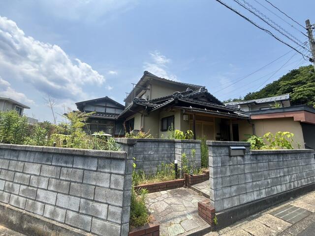 鳥取市 北園２丁目 (鳥取駅) 2階建 4LDKの画像2