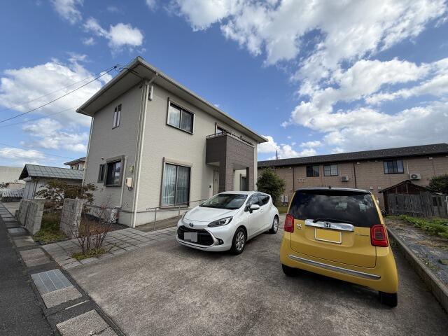 倉吉市 中江 (倉吉駅) 2階建 4LDKの画像2
