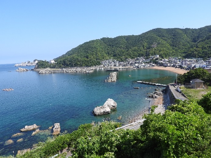 高台にあるお買得中古物件！！天然温泉付き！広い敷地でドッグラン！の画像2