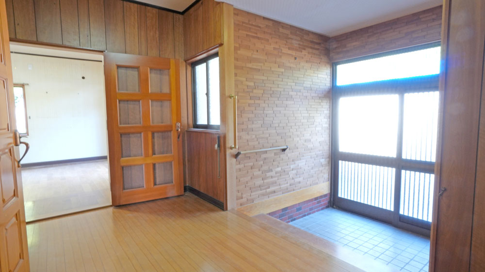 住まい＋創作＋自然を楽しむ贅沢な一軒！紀の川市貴志川町尼寺の住宅物件の画像2