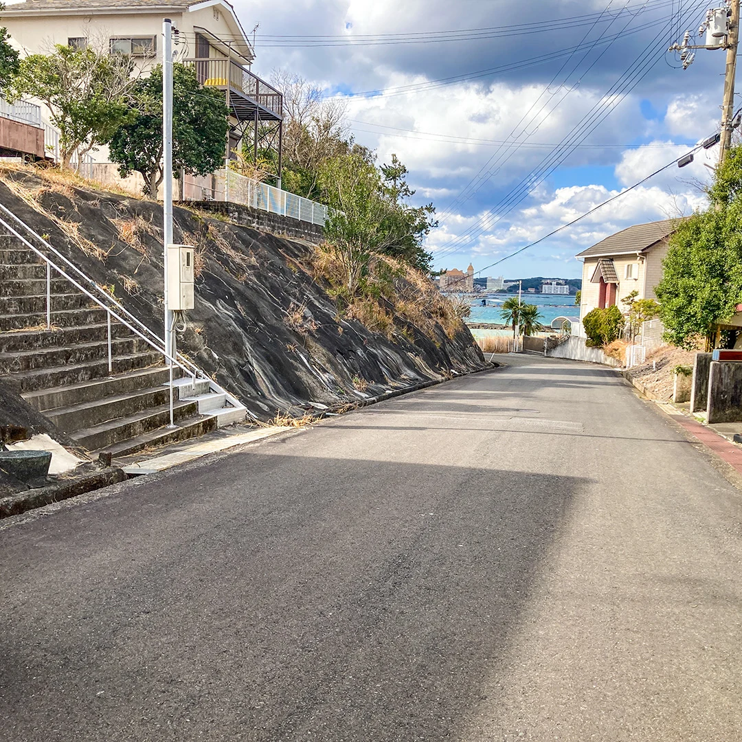 高台から海を望む贅沢温泉付き！白浜町堅田の中古別荘物件の画像3
