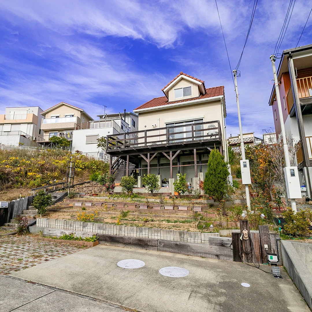 価格改定でお得に！南あわじ市阿那賀の海見え別荘物件の画像3