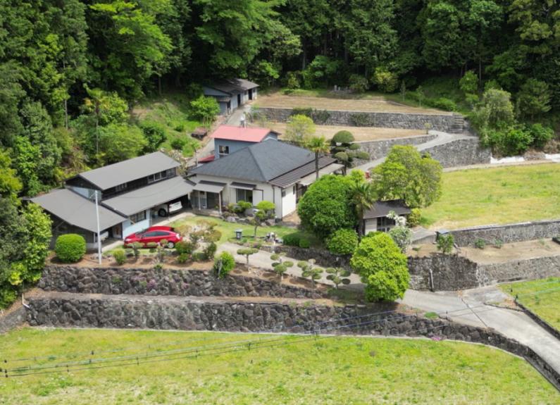 田畑10枚付き！伊豆市中原戸の古民家物件の画像3