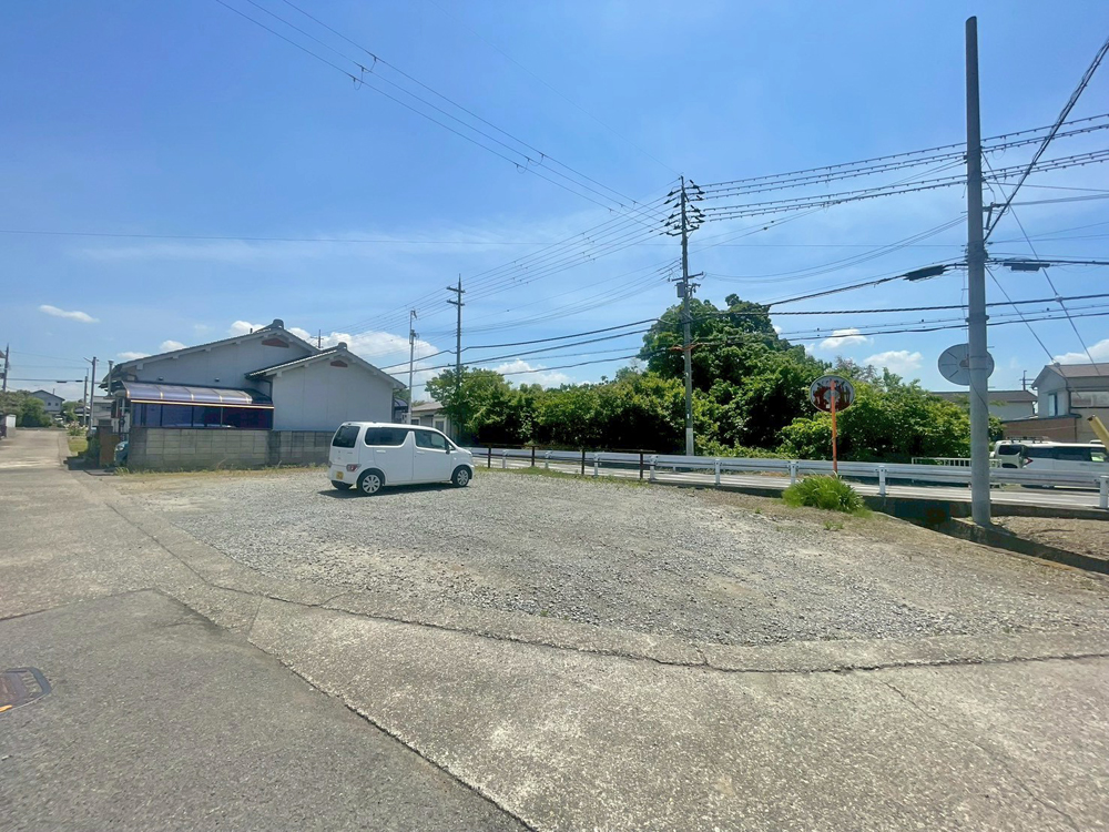 畑・広い駐車場・倉庫付きの元店舗！和歌山市山口西の物件の画像2