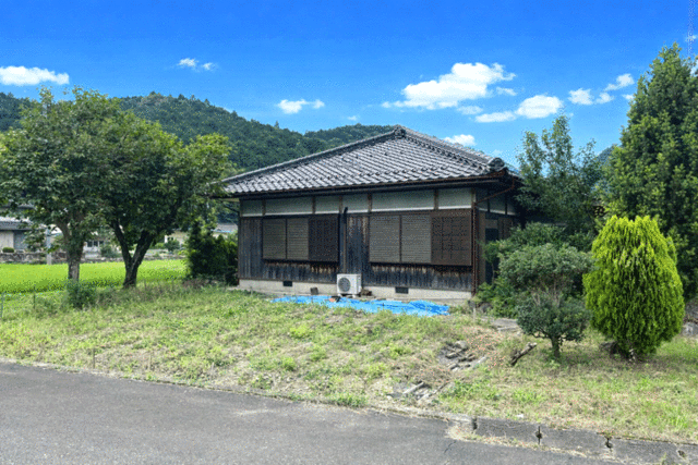 田舎暮らしにオススメ！自然豊かな氷上町長野の平屋建住宅物件の画像3