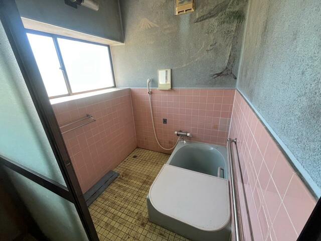 村上市 塩野町 (間島駅) 2階建 4DKの画像3