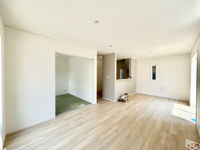 東伯郡北栄町 江北 (下北条駅) 2階建 4SLDKの画像3