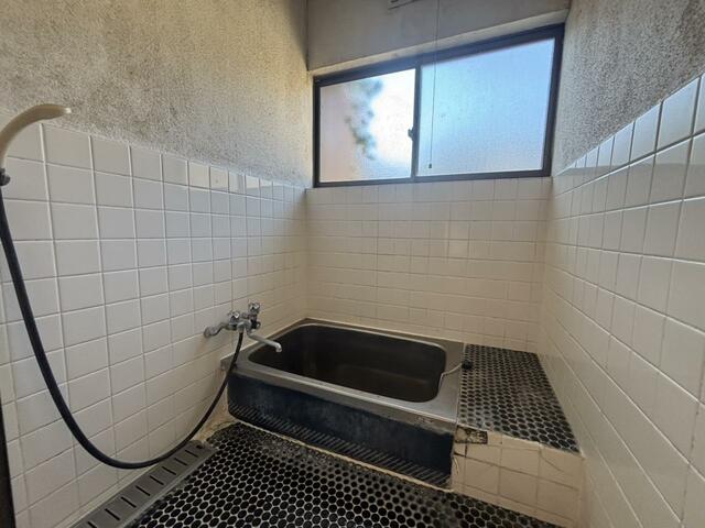 東伯郡湯梨浜町 大字石脇 (泊駅) 2階建 7Kの画像3
