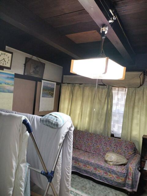 高岡市 本丸町 (坂下町駅) 2階建 3DKの画像3