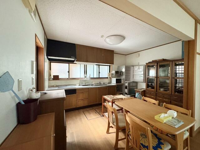 鳥取市 河原町天神原 (河原駅) 2階建 5LDKの画像3
