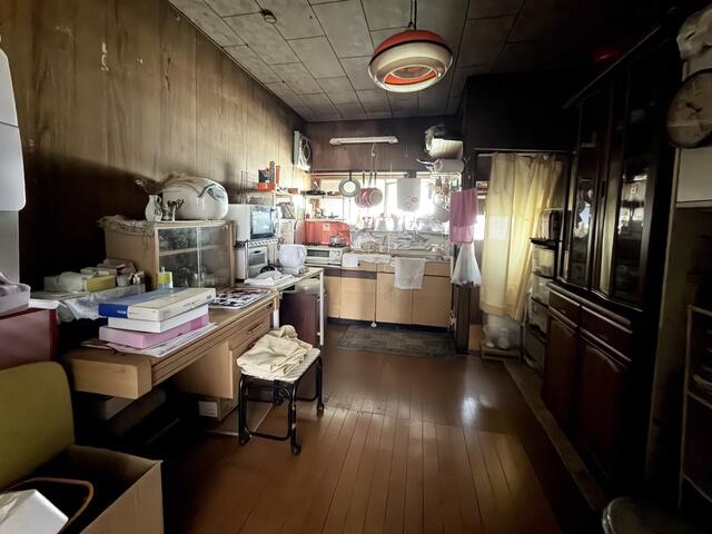 鳥取市 河原町長瀬 (河原駅) 2階建 6DKの画像3