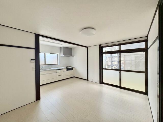 鳥取市 面影１丁目 (津ノ井駅) 2階建 4LDKの画像3