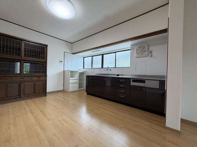 鳥取市 気高町浜村 (浜村駅) 2階建 5SLDKの画像3