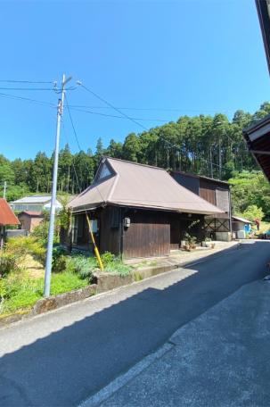 和モダンリフォーム済！高島市朽木宮前坊の古民家物件の画像4