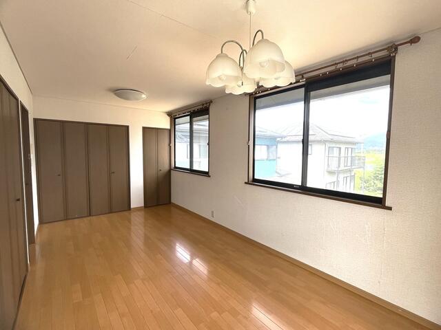 安心のオール電化！丹波市氷上町新郷の2階建5LDK物件の画像4