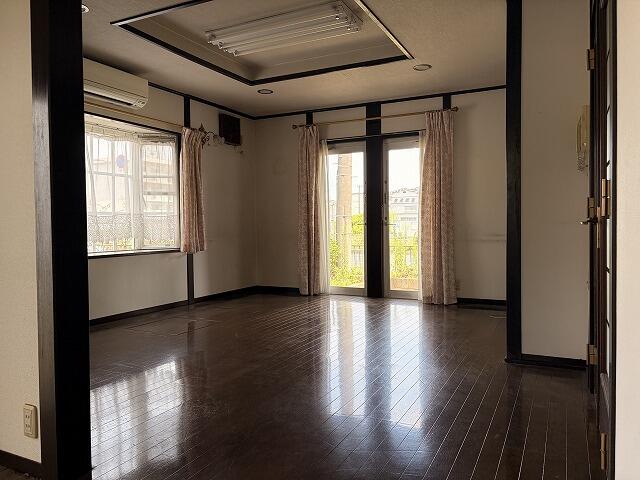 鳥取市 徳尾 (湖山駅) 3階建 3LDKの画像4