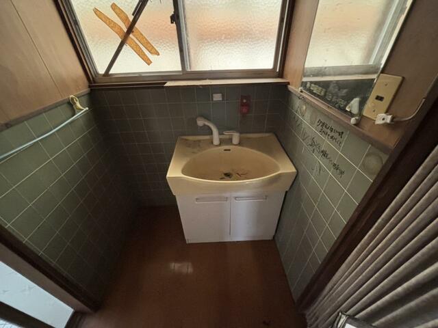 倉吉市 巌城 (倉吉駅) 2階建 4DKの画像4