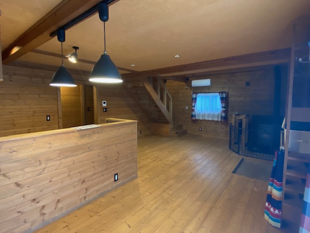 新潟県長岡市下々条町　中古ログハウスの画像5