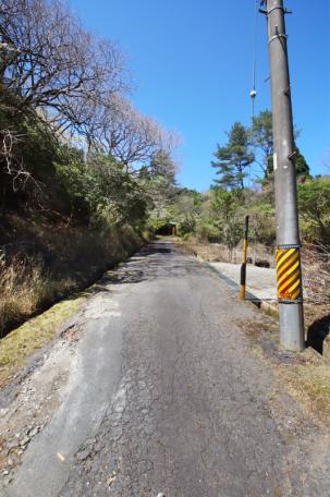 避暑地で夏を満喫！小川沿いの伊賀市北山の中古ログハウス物件の画像5