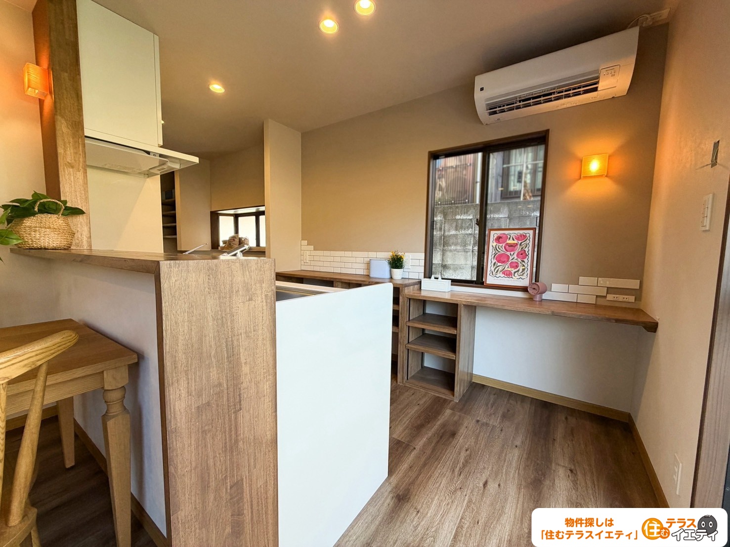 明るい光が差し込む、洗練された住空間！山口市小郡光が丘4-6の中古住宅物件の画像5