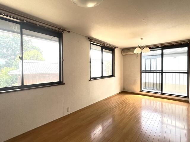 安心のオール電化！丹波市氷上町新郷の2階建5LDK物件の画像5